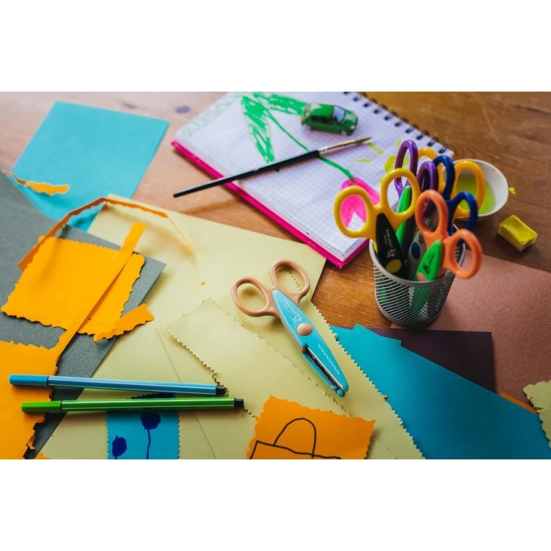 Fiskars Kidzors™ Kids Scissors – 6 Decorative Designs, Safe & Fun 6 Fiskars Kidzors™ Kids Scissors – 6 Decorative Designs, Safe & Fun - Image 4