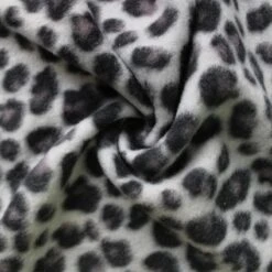 Printed Polar Fleece Soft Fabric Leopard Print Big Cats Animal Prints 150cm Wide -OHSEWCRAFTY printed polar fleece soft fabric leopard print big cats animal prints 150cm wide 2