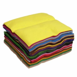 Trimits 50 X Wool Squares Felt 22 X 22cm Assorted Colours Pack