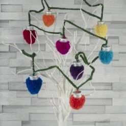Trimits Pom Pom Garland Kit: Christmas Lights -OHSEWCRAFTY trimits pom pom garland kit christmas lights 2