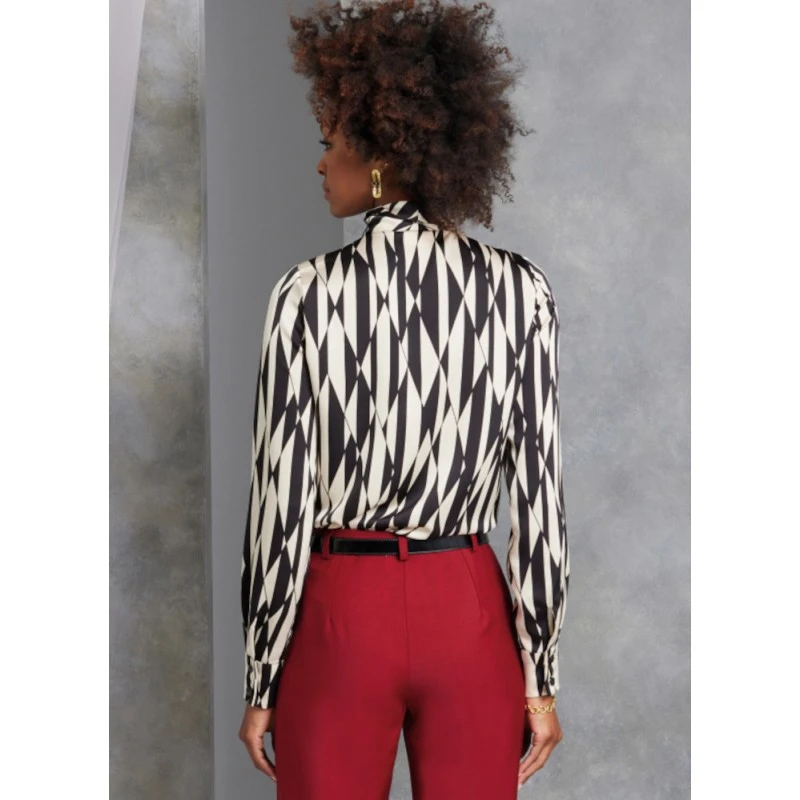 Vogue Patterns V1973 Misses' Semi-Fitted Blouse Concealed Front Button Closure 6 Vogue Patterns V1973 Misses' Semi-Fitted Blouse Concealed Front Button Closure - Image 4